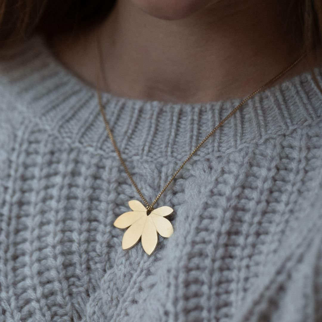 Collier JANE Large 4 Collier Jane large porté